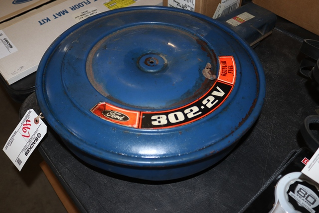 Item Image for New Tires, Clothing, Filters, Oils, Lubricants - 770 Lots!