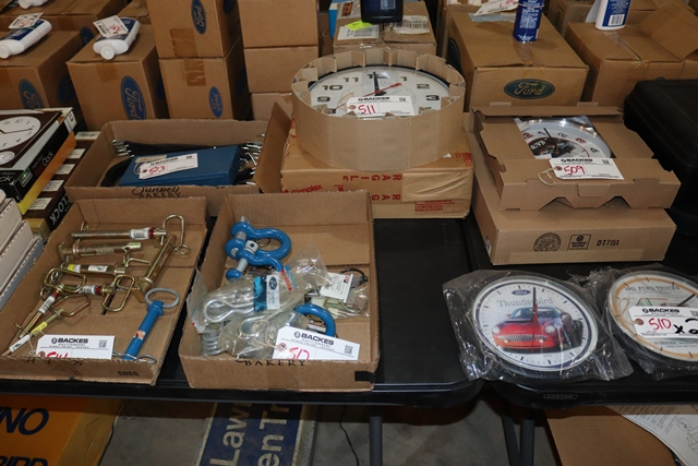 Item Image for New Tires, Clothing, Filters, Oils, Lubricants - 770 Lots!