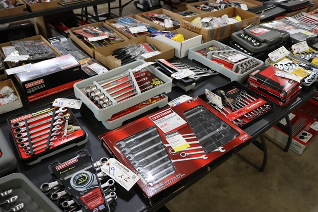 Item Image for Over 900 lots of Craftsman new hand and power tools
