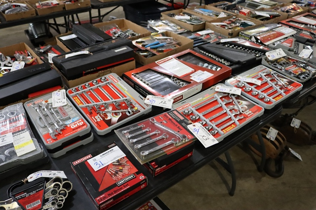 Item Image for Over 900 lots of Craftsman new hand and power tools