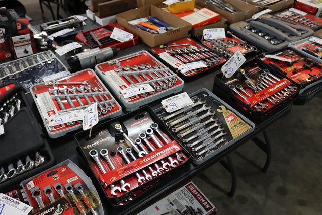 Item Image for Over 900 lots of Craftsman new hand and power tools
