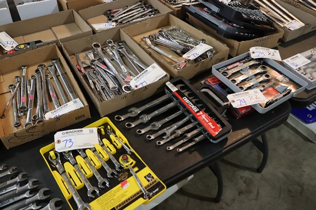 Item Image for Over 900 lots of Craftsman new hand and power tools