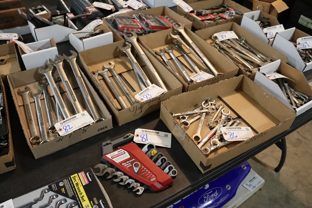 Item Image for Over 900 lots of Craftsman new hand and power tools