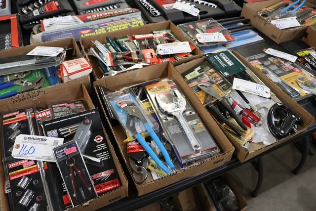 Item Image for Over 900 lots of Craftsman new hand and power tools