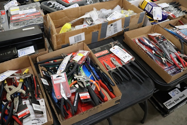 Item Image for Over 900 lots of Craftsman new hand and power tools