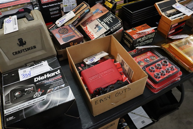 Item Image for Over 900 lots of Craftsman new hand and power tools