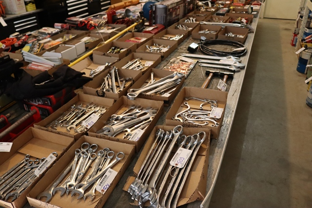 Item Image for Over 900 lots of Craftsman new hand and power tools