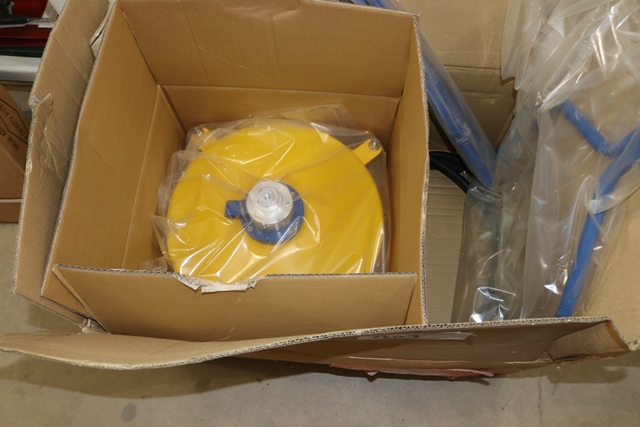 Item Image for Over 900 lots of Craftsman new hand and power tools