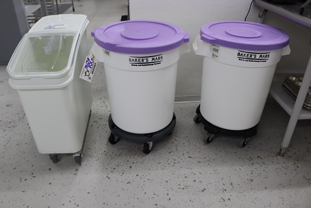 Item Image for Fantastic Full Service Facility