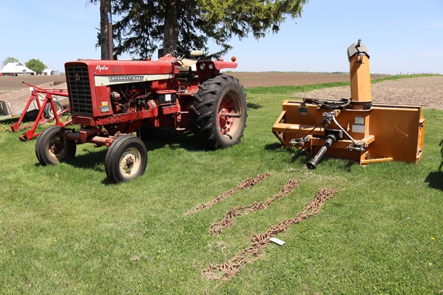 Item Image for 2 International Tractors, Box Truck, Pontoon, Tools and Acreage