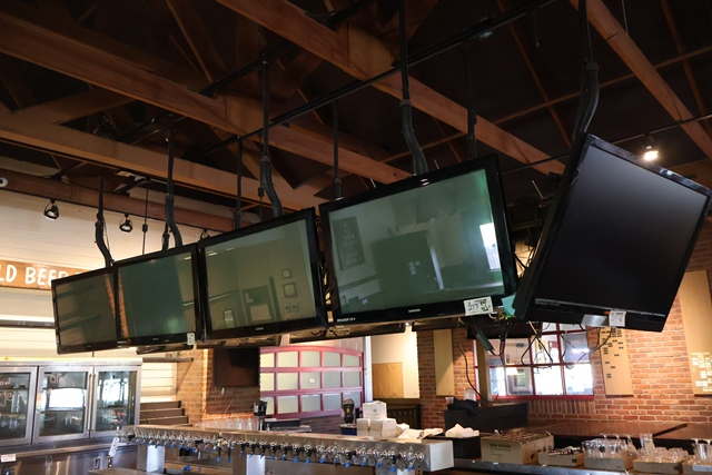 Item Image for Excellent Seating, Bar & Kitchen Equipment and Decor