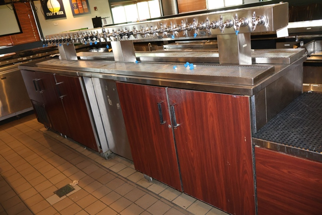 Item Image for Excellent Seating, Bar & Kitchen Equipment and Decor