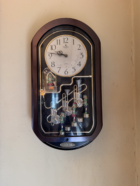 Item Image for Fabulous Collectible & Desirable Items