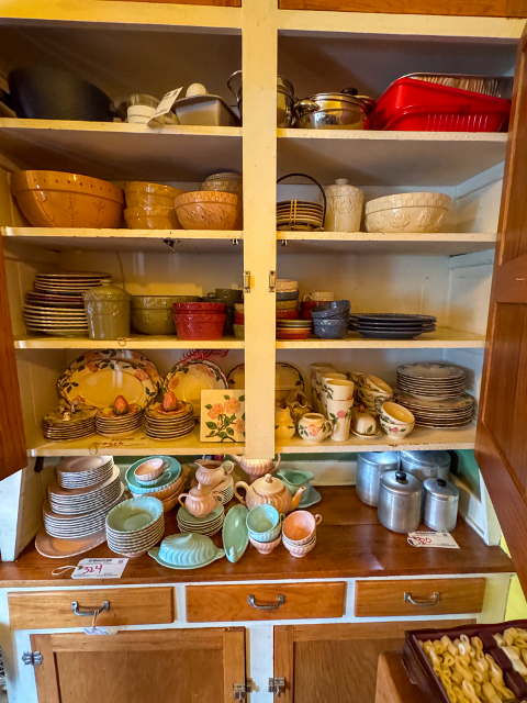 Item Image for Fabulous Collectible & Desirable Items
