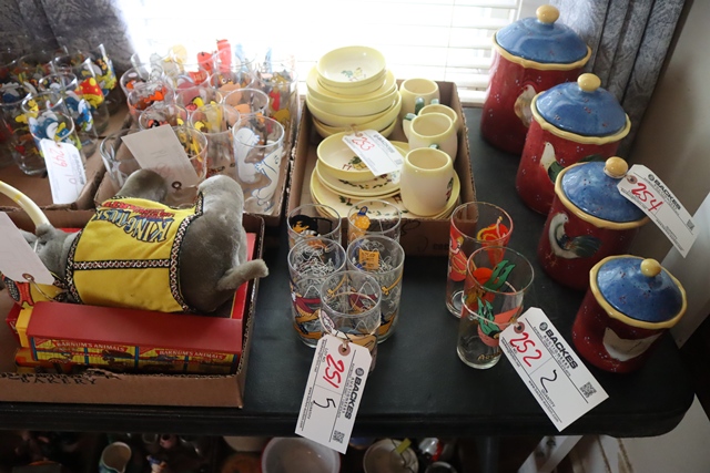 Item Image for Fabulous Collectible & Desirable Items