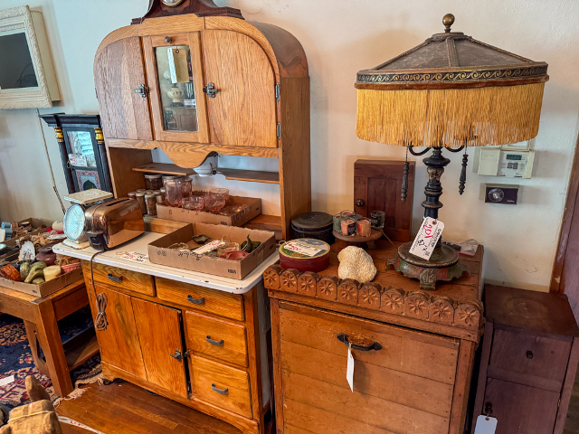 Item Image for Fabulous Collectible & Desirable Items