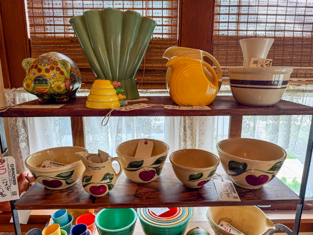 Item Image for Fabulous Collectible & Desirable Items