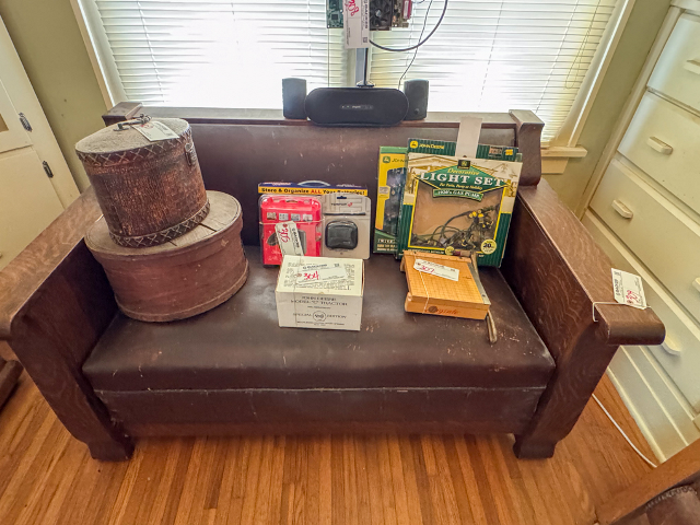 Item Image for Fabulous Collectible & Desirable Items