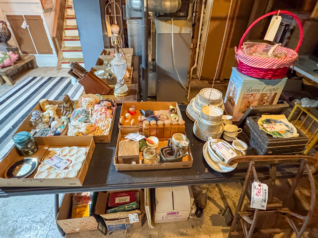 Item Image for Fabulous Collectible & Desirable Items