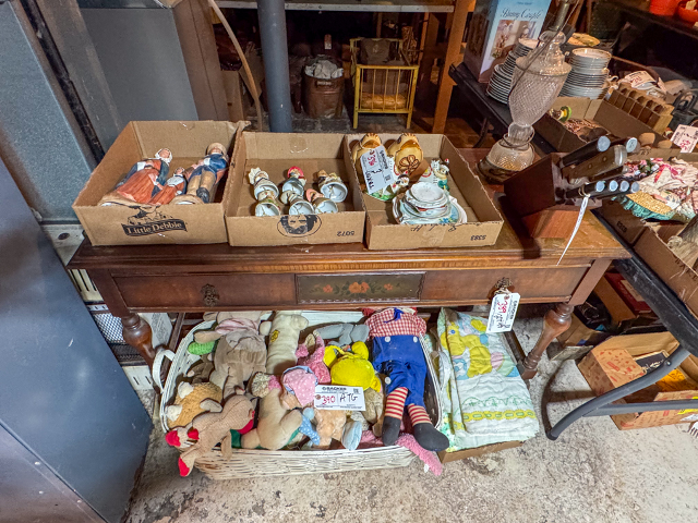 Item Image for Fabulous Collectible & Desirable Items