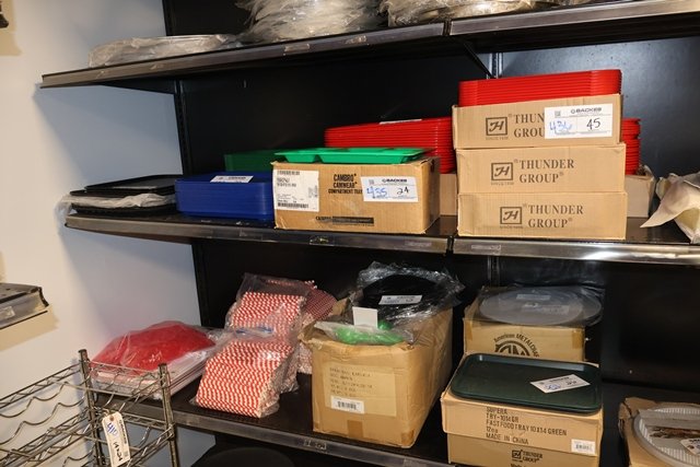 Item Image for Brand new small wares! Over 650 total lots!