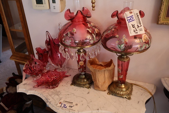 Item Image for Hummels/Goebel - Barbie - Princess Diana - Furniture