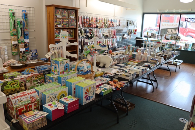 Item Image for Great Children's Learning Toys and Books & More