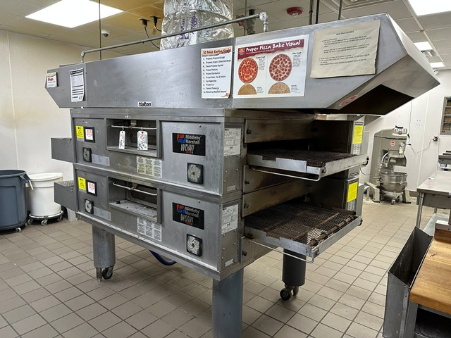 Item Image for Walk-In cooler, Middleby PS670 Pizza ovens, 60 qt. Mixer Auction