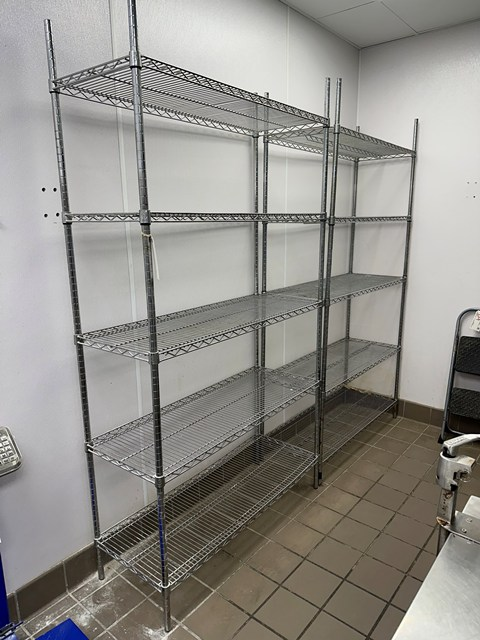 Item Image for Walk-In cooler, Middleby PS670 Pizza ovens, 60 qt. Mixer Auction
