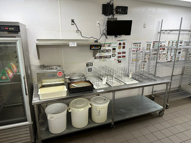 Item Image for Walk-In cooler, Middleby PS670 Pizza ovens, 60 qt. Mixer Auction