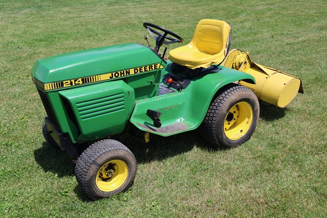 Item Image for Farm Machinery Auction
