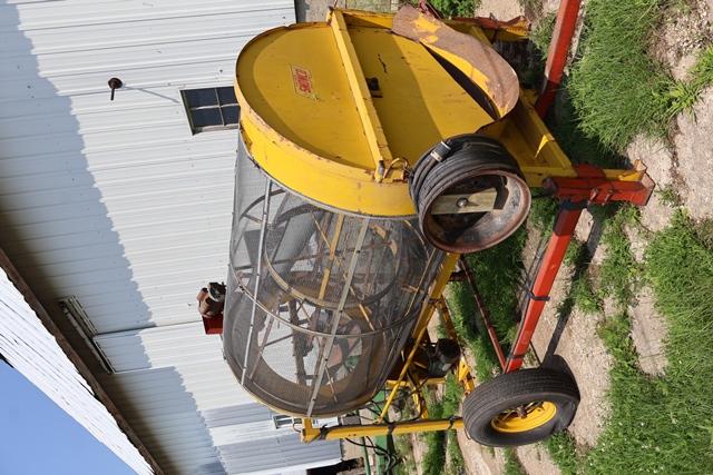 Item Image for Farm Machinery Auction