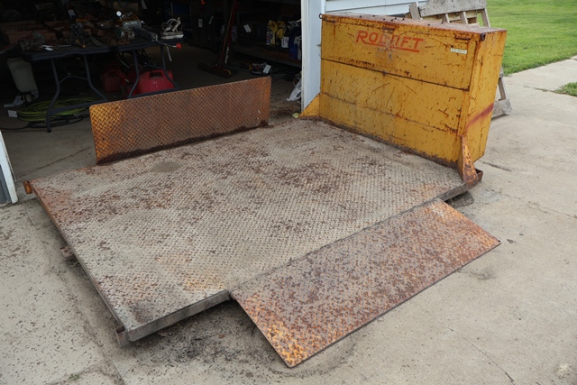 Item Image for Gene Youngblut Estate