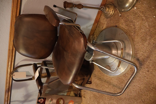 Item Image for Gene Youngblut Estate