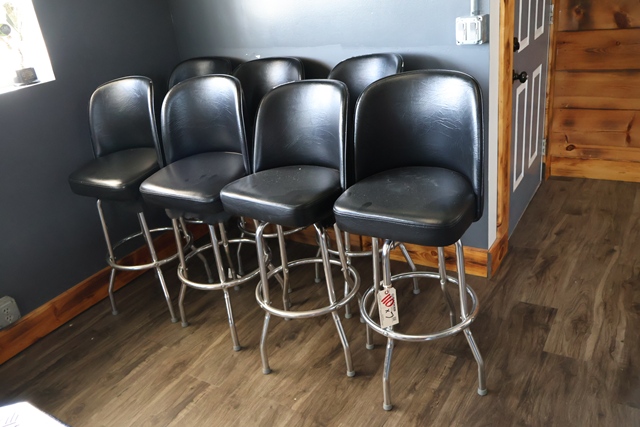 Item Image for Feedlot Bar & Grill Online Auction