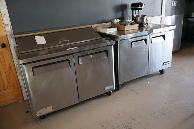Item Image for Feedlot Bar & Grill Online Auction