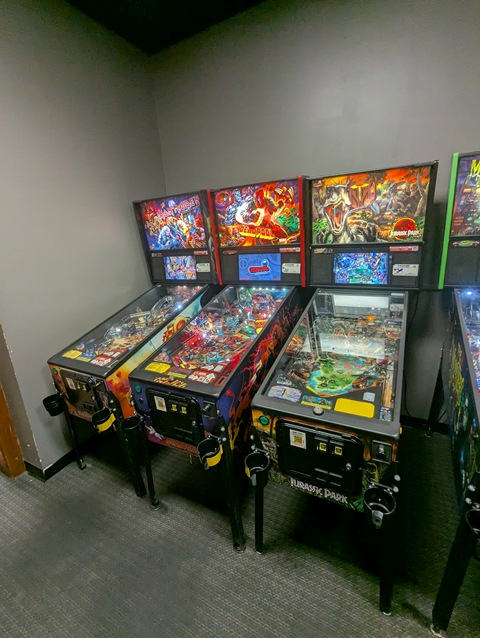 Item Image for 13 Pinball - 30 Arcade & Games of Chance