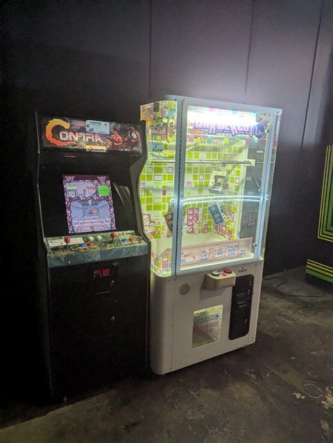 Item Image for 13 Pinball - 30 Arcade & Games of Chance