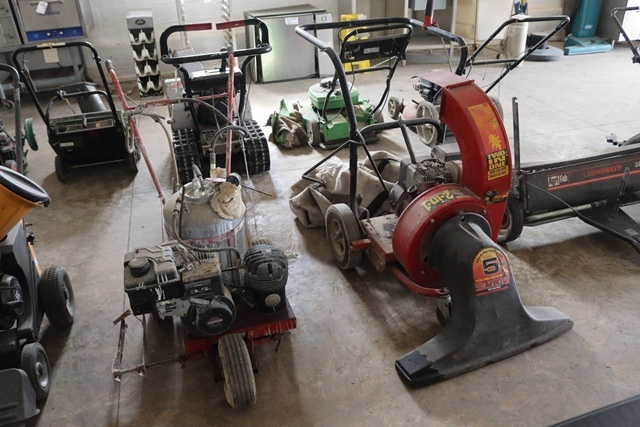 Item Image for Fork Lift, Trailers, Pallet Racking, Shop Equipment, Hand & Power Tools