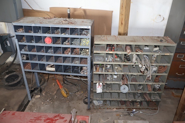 Item Image for Fork Lift, Trailers, Pallet Racking, Shop Equipment, Hand & Power Tools