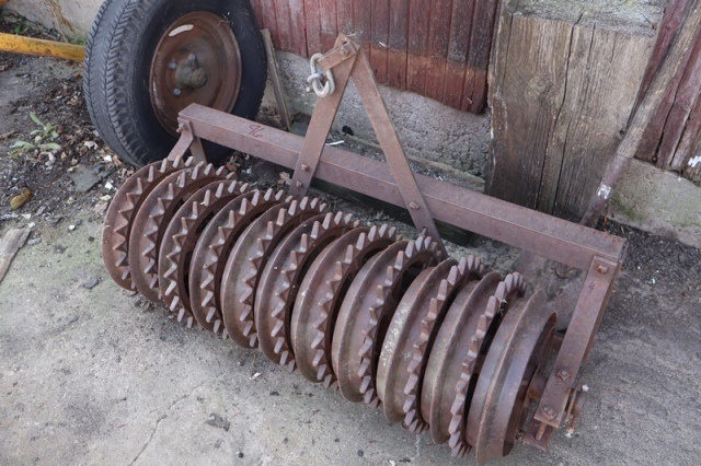 Item Image for Fork Lift, Trailers, Pallet Racking, Shop Equipment, Hand & Power Tools