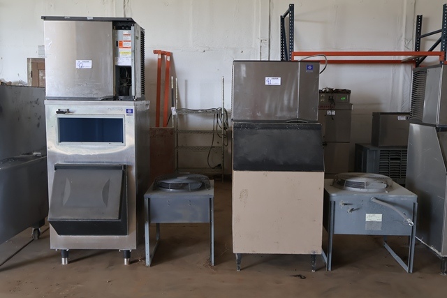 Item Image for Stone Deck Pizza Ovens, Convention Ovens, Ice Machines - Food Service Equipment