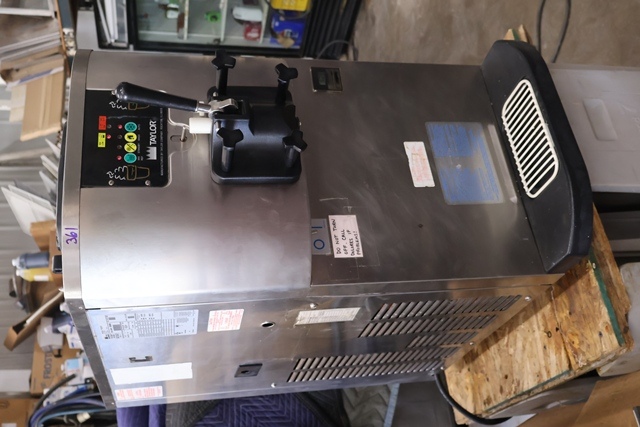 Item Image for 3 to 4 Ice Cream machines - pizza restaurant