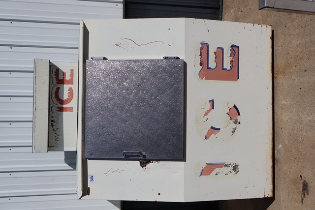 Item Image for 3 to 4 Ice Cream machines - pizza restaurant