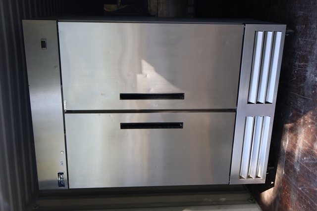 Item Image for 3 to 4 Ice Cream machines - pizza restaurant