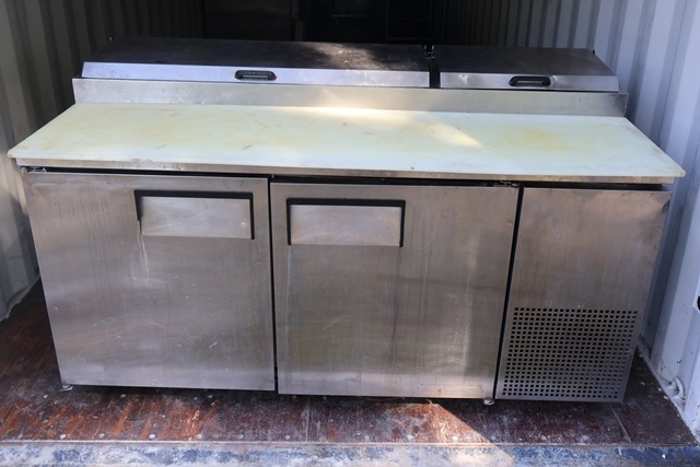 Item Image for 3 to 4 Ice Cream machines - pizza restaurant