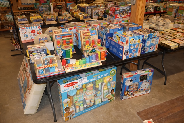 Item Image for This is a massive offering of all new toys!