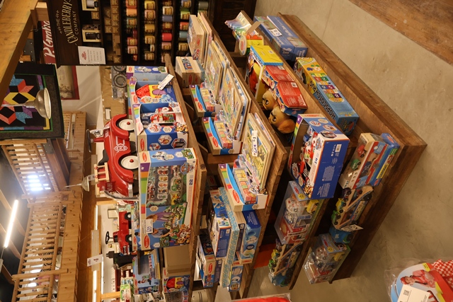 Item Image for This is a massive offering of all new toys!