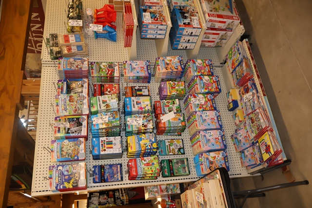 Item Image for This is a massive offering of all new toys!