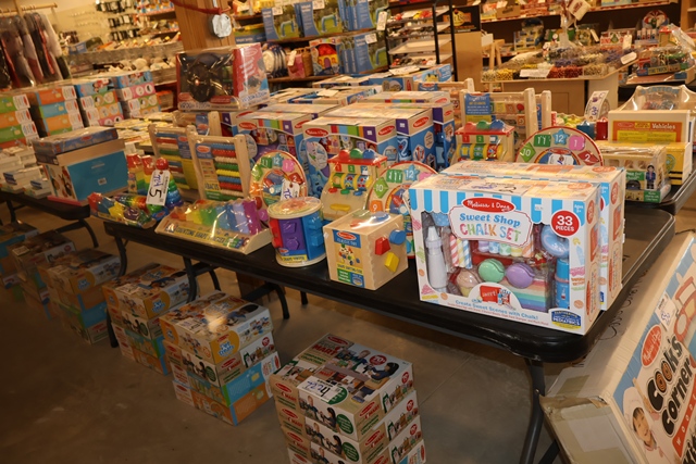 Item Image for This is a massive offering of all new toys!